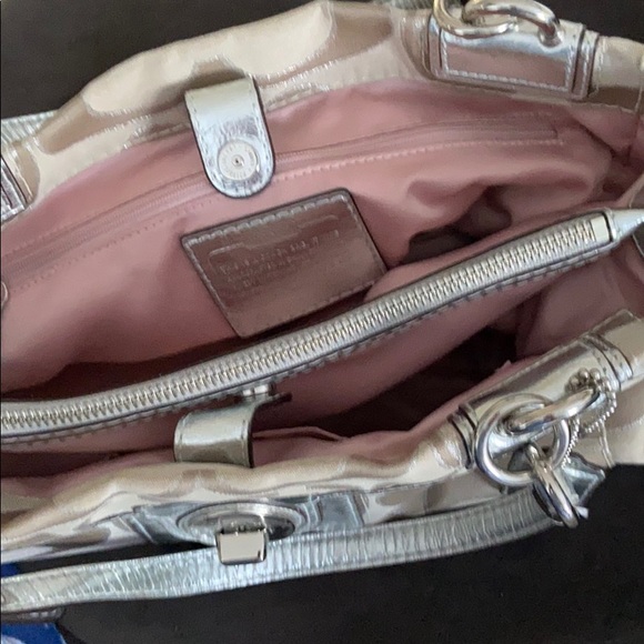 Coach bag - Picture 2 of 3